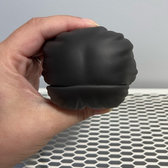 The Good Place Tahani Funko Pop - Picture 5 of 7